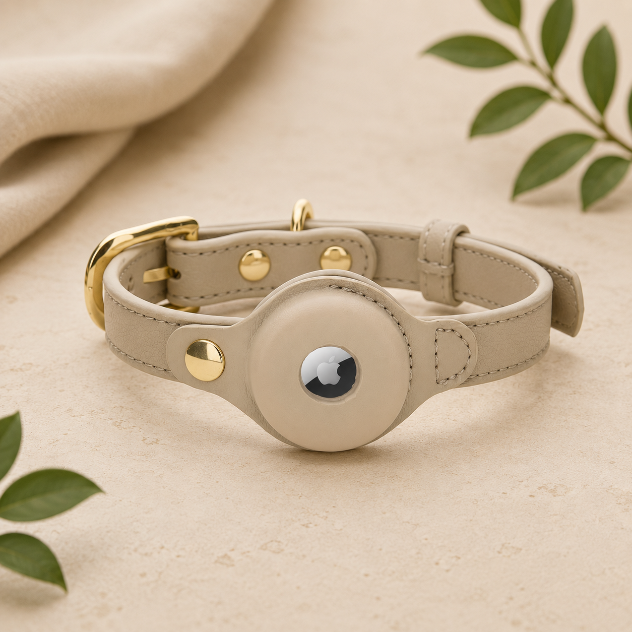 Braxton AirTag Dog Collar by Nina Woof
